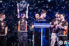 梦幻操作集锦：Something雷兹五杀视频播放破千万